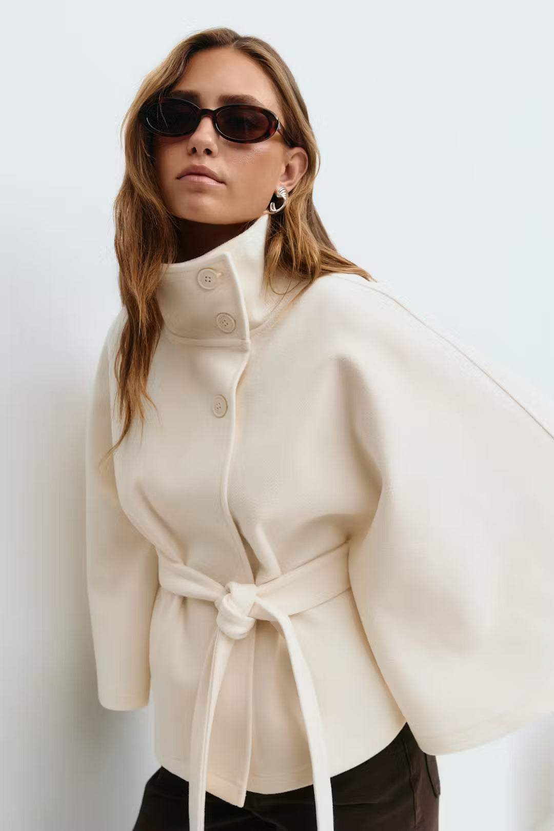 Isabella | Chic Cape Coat