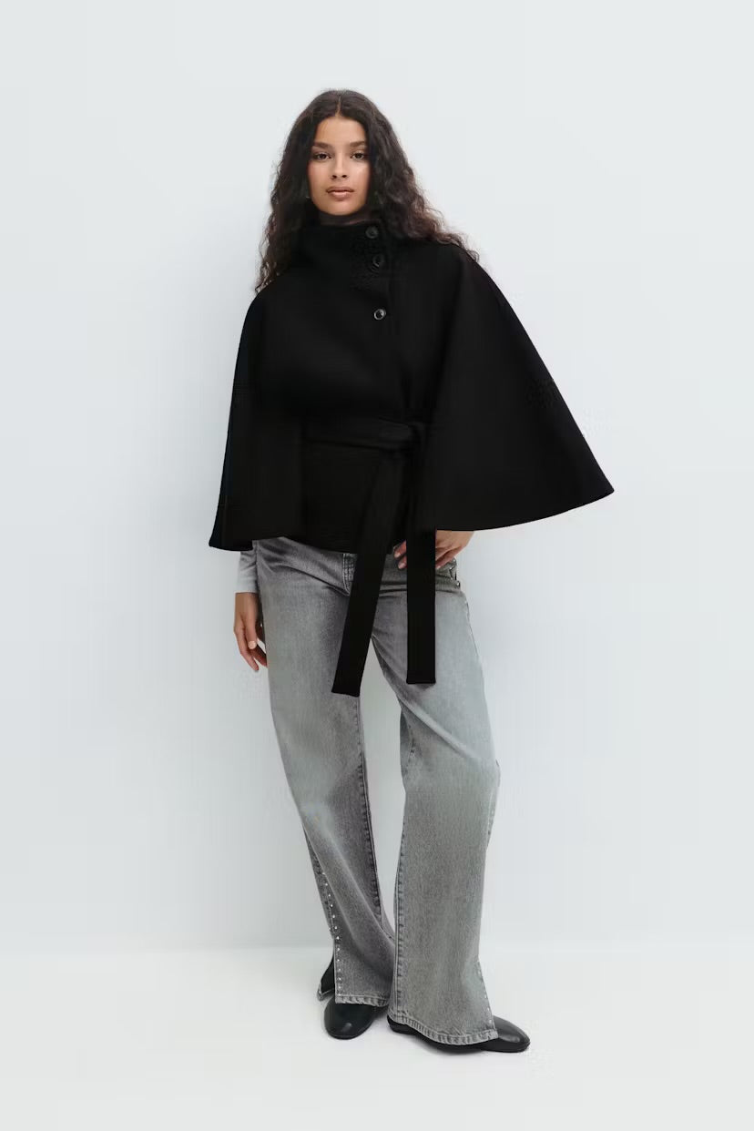 Isabella | Chic Cape Coat