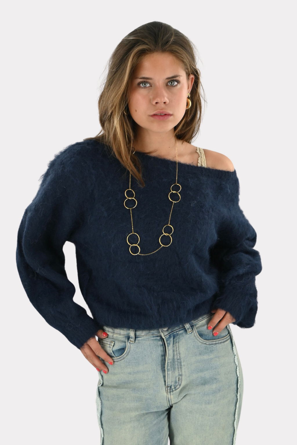 Maira™ | Off shoulder-stickad tröja